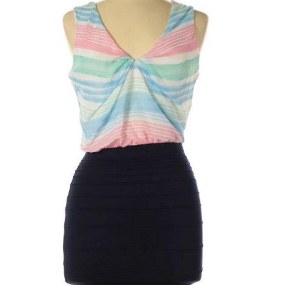 Two Toned Bodycon Dress - Picture 1 of 4